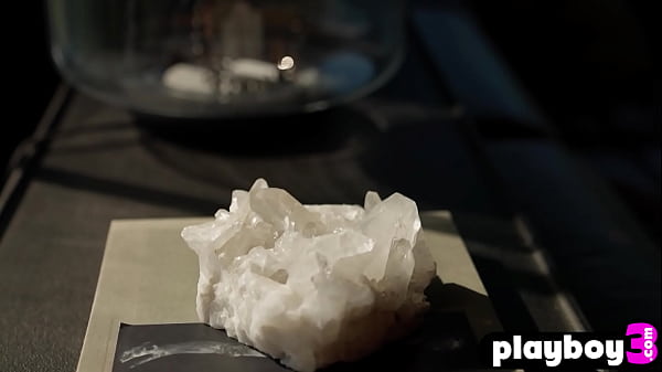 Big fake tits MILF exposed stunning body and showed big boobs and big ass